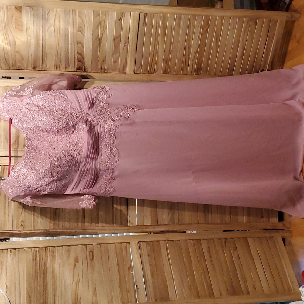 Beautiful Mother of the Bride Dress, Mauve/Pink Formal Dress 26W